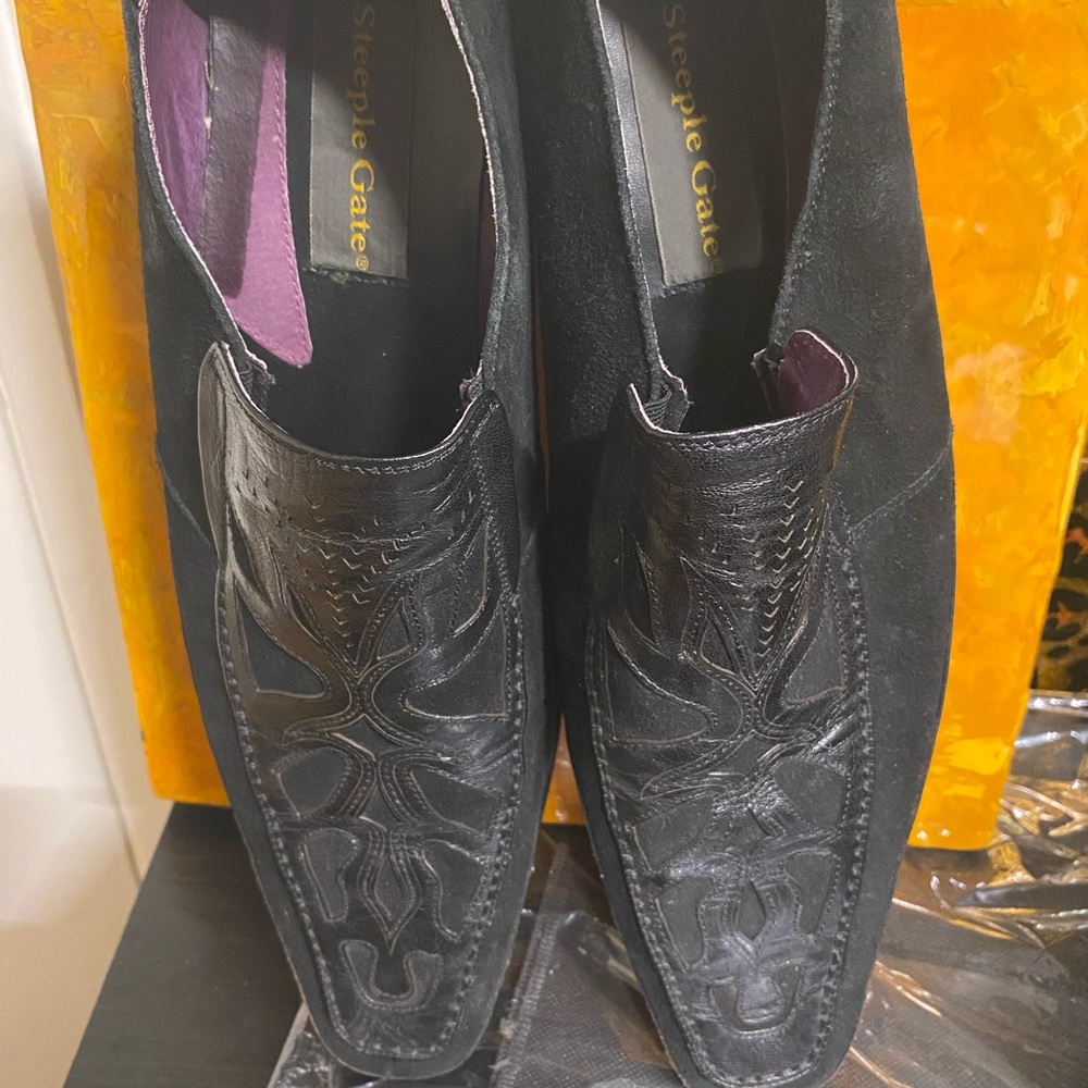 Black Cowboy Western Boots with Pointed Toe